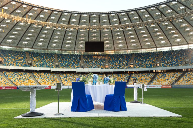 Романтична вечеря на даху у Києві romantic.ua