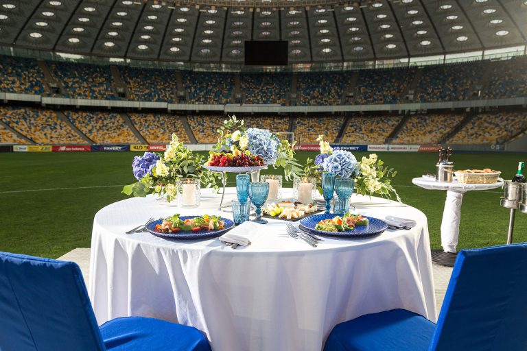 Романтична вечеря на даху у Києві romantic.ua