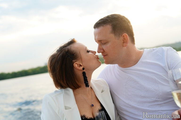Романтична вечеря на даху у Києві romantic.ua