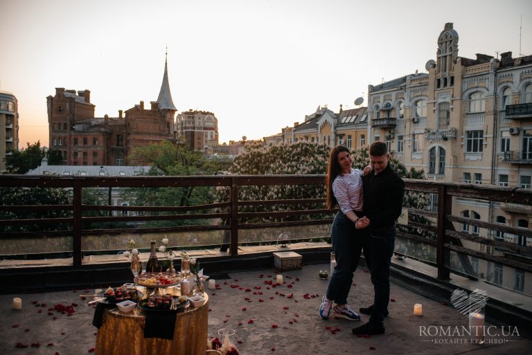 Романтична вечеря на даху у Києві romantic.ua