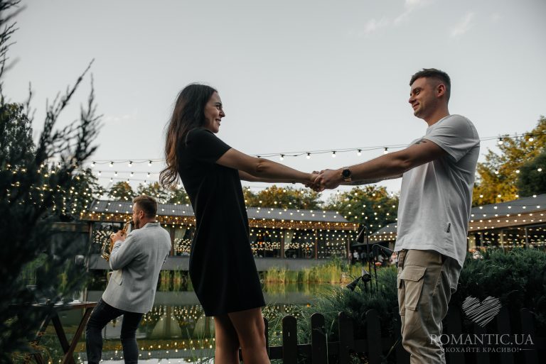 Романтична вечеря на даху у Києві romantic.ua