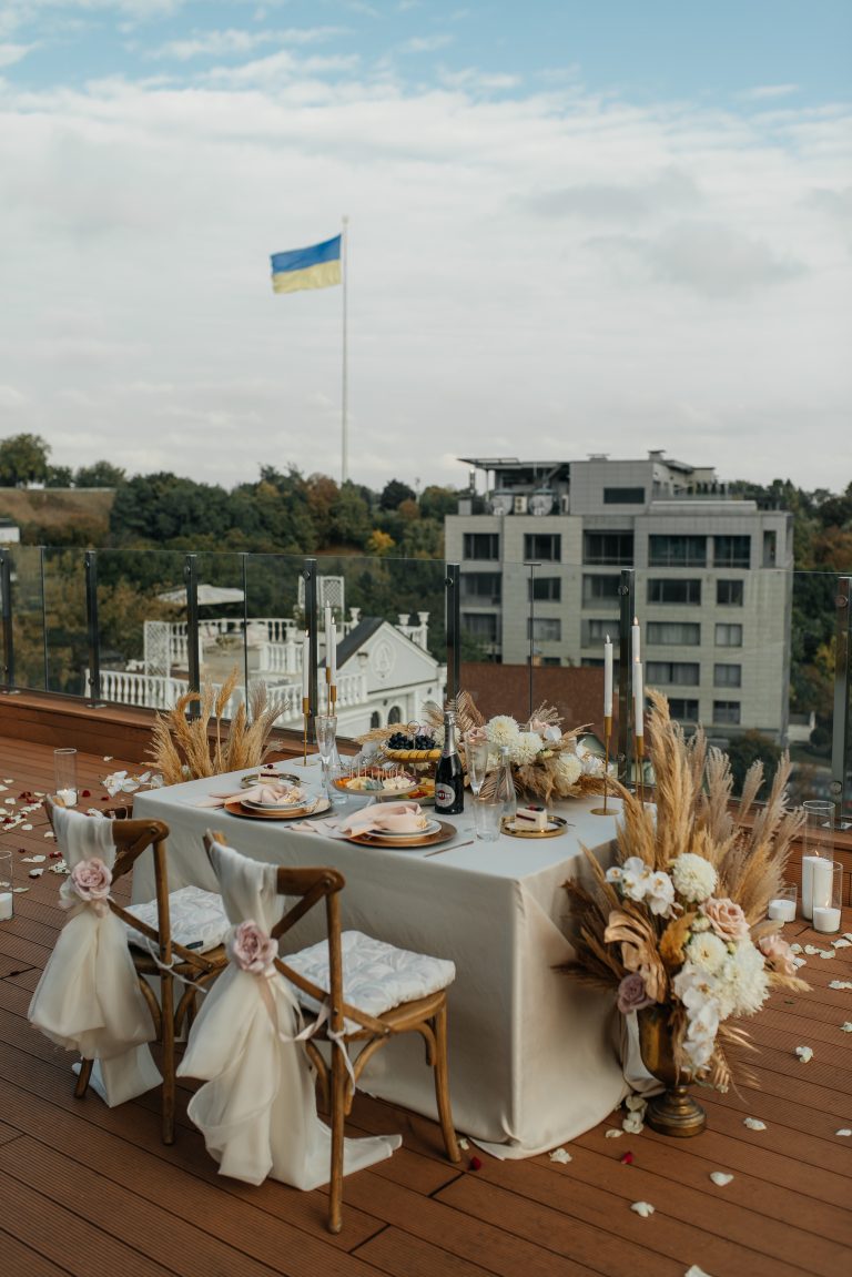 Романтична вечеря на даху у Києві romantic.ua