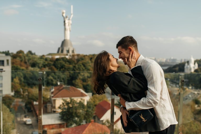 Романтична вечеря на даху у Києві romantic.ua