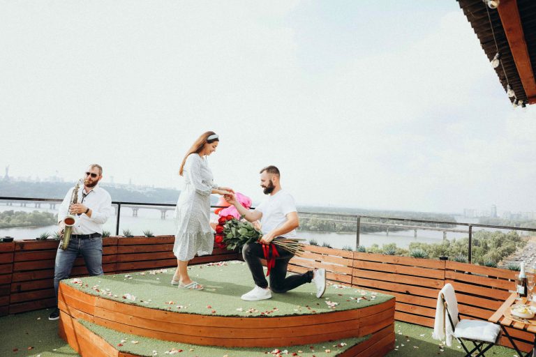 Романтична вечеря на даху у Києві romantic.ua