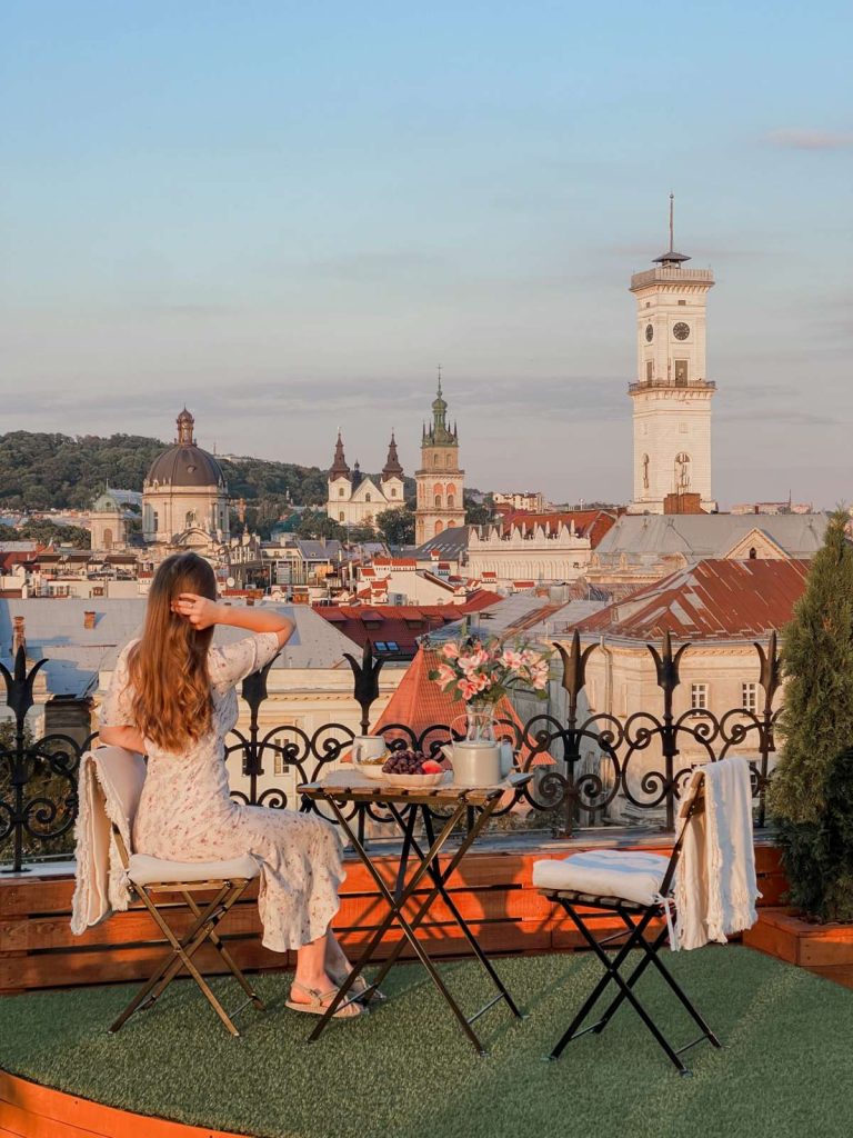 Романтична вечеря на даху у Києві romantic.ua