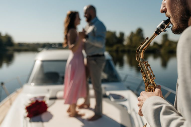 Романтична вечеря на даху у Києві romantic.ua